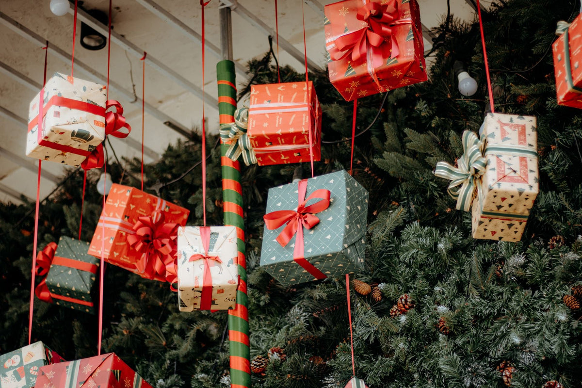 Christmas & Gifts